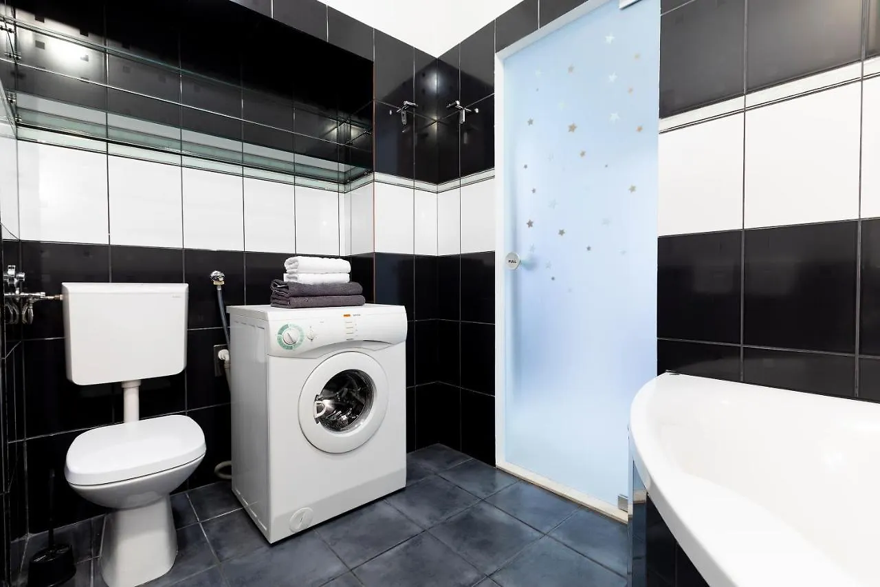 Happy Place Apartment Spalato 0*,  Croazia